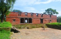 ऐतिहासिक लमजुङ दरबार पुनःनिर्माण हुँदै
