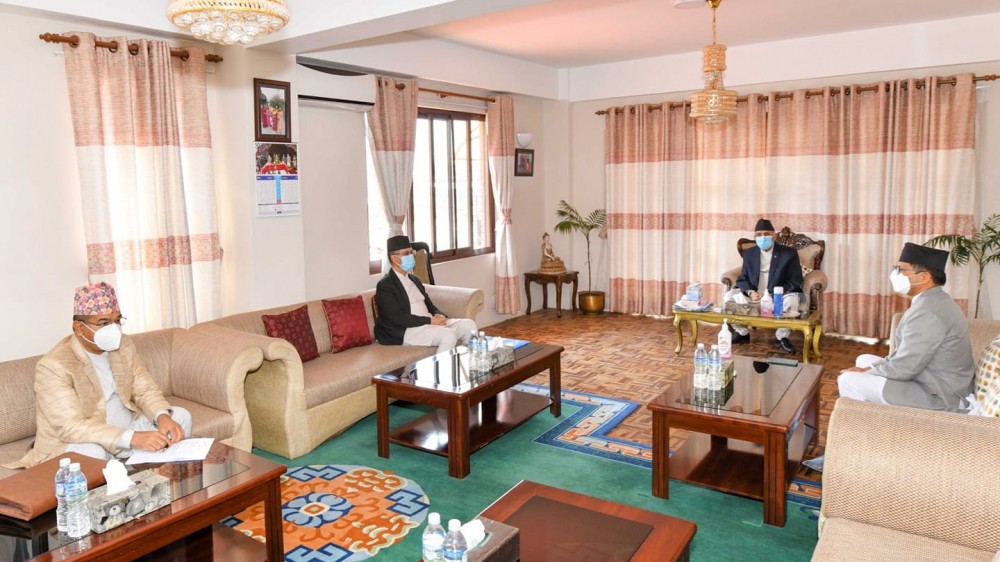 बालुवाटारमा संवैधानिक परिषदमा सभामुख सापकोटा र कांग्रेस सभापति देउवा अनुपस्थित