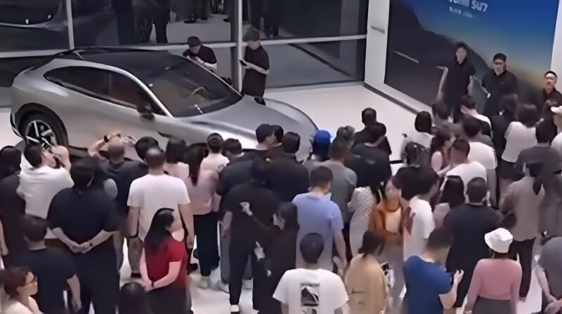 साओमीको ईभी डेब्युमा बम्पर बुकिङ: ७२ घण्टामै ३ लाख युनिट