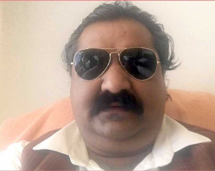 १० करोडको चेक बाउन्स, ठेकेदार मनोज भेटवाल हिरासतमा