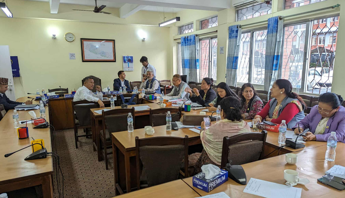 ८ घण्टा प्रतिक्षापछि बल्ल मन्त्री आए, विधेयक अन्योलमै