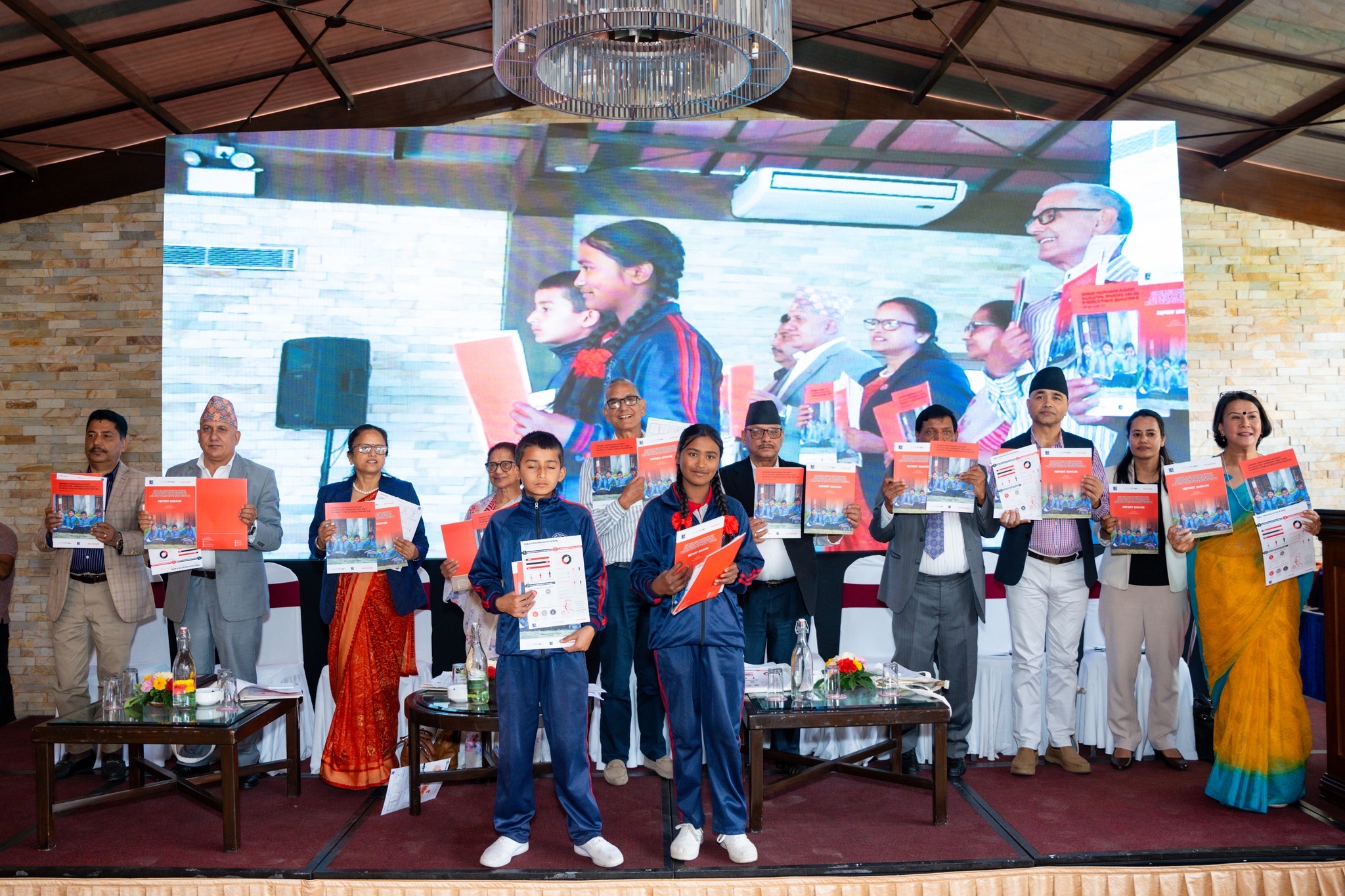 'सार्वजनिक शिक्षा सुधारबिना मुलुक अगाडि बढ्दैन'