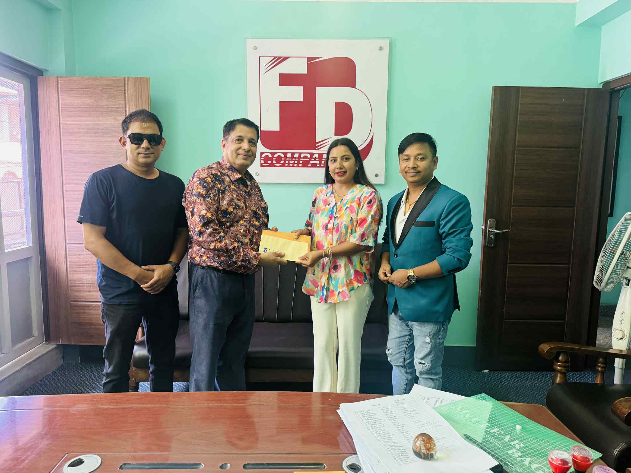 टंक बुढाथोकी निर्देशित ‘मन बिना धन’ को प्रदर्शन मिति सार्वजनिक