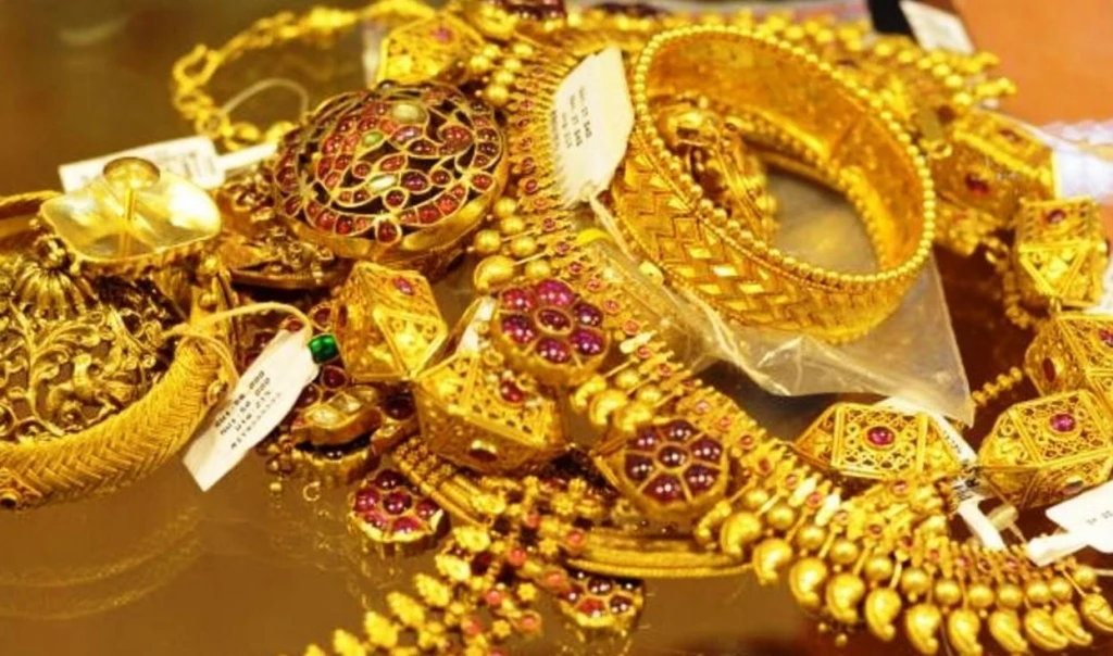 सुनको मूल्यमा गिरावट