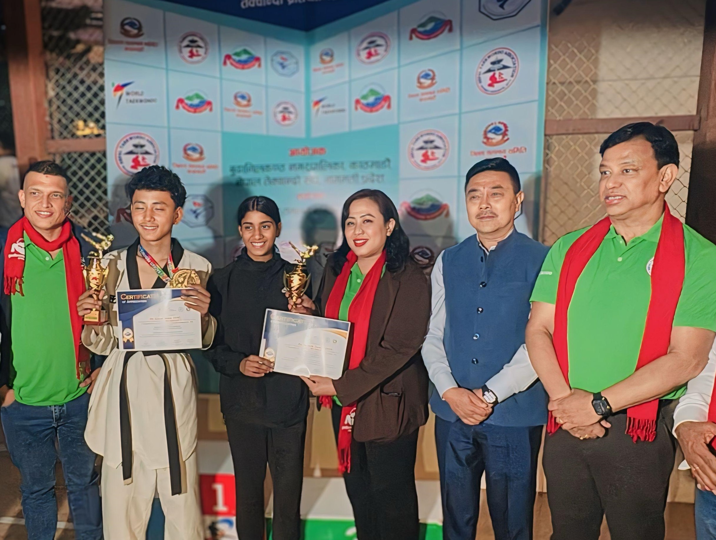 सुमन र सम्पदा उत्कृष्ट खेलाडी