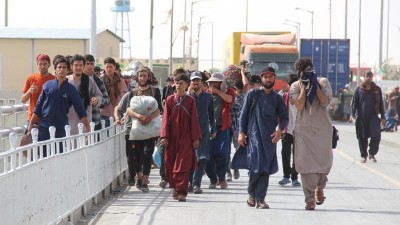 इरानबाट एकै दिन ३० हजार अफगान शरणार्थी स्वदेश फर्किए