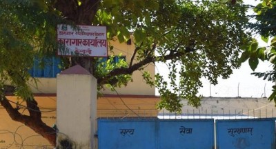 कैलाली जेल कैदीबन्दीको नियन्त्रणमा, प्रशासन अलपत्र