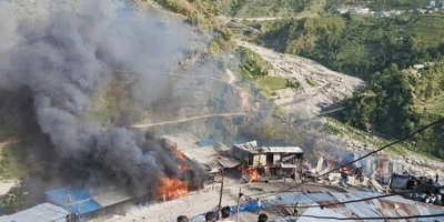 बाजुरा आगलागीः ३५ पसलमा आठ करोड बढीको क्षति