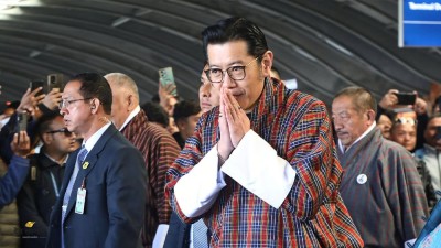 भुटानी राजा आइपुगे काठमाडौं