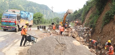 नौबिसे–नागढुङ्गा सडक १० दिन बन्द हुने