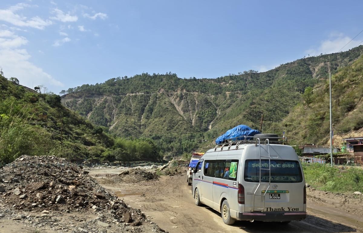 लेदो हटेपछि बीपी राजमार्ग सञ्चालनमा